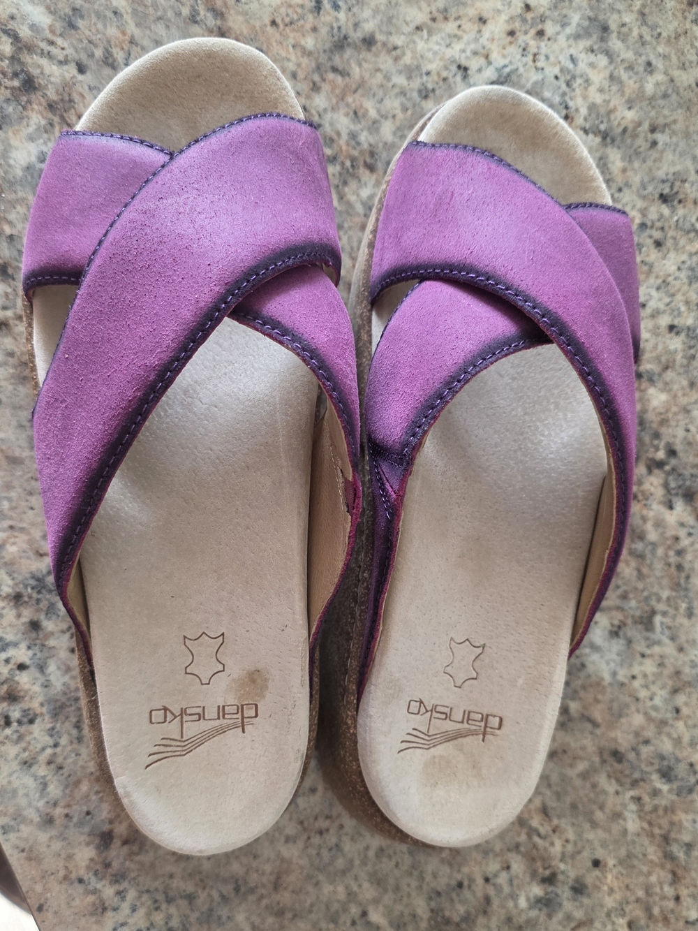 Dansko Women’s Purple  Crossover Slide Sandals. Sz 39